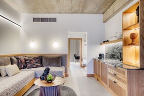 Capital Luxury Suites