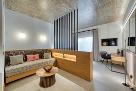 Capital Luxury Suites