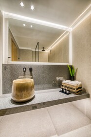 Capital Luxury Suites