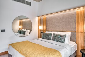 Capital Luxury Suites