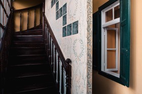 Ilion Hotel Suites