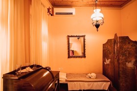 Ilion Hotel Suites
