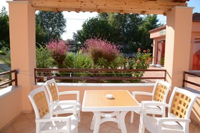 Marias Filoxenia Suites