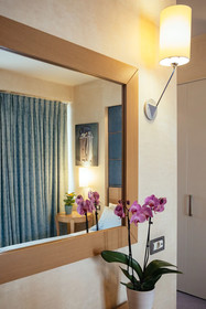 Alexandros Hotel
