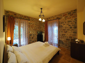 Sofia Limeni View