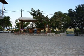 Dimitras House
