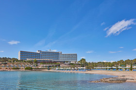 AKS Hinitsa Bay