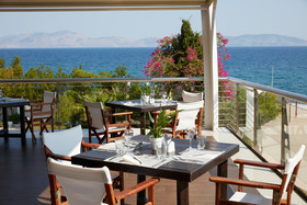 Hydra Beach Resort