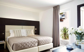 Hydra Beach Resort