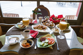 Mainalon Resort