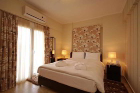 Palatino Rooms &  Apartments