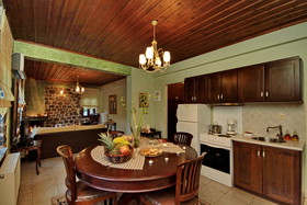 Mainalia Villas & Suites