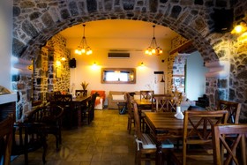 Eos Traditional Guesthouse
