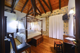 Eos Traditional Guesthouse