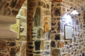 Eos Traditional Guesthouse
