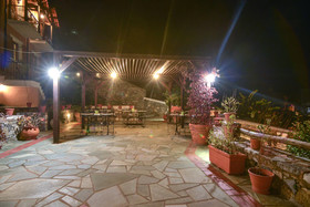 Eos Traditional Guesthouse