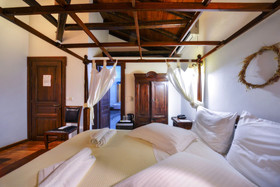 Eos Traditional Guesthouse