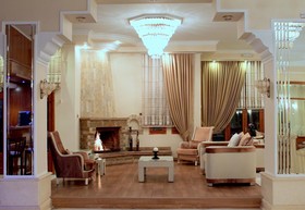 Hotel Famissi
