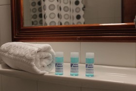 Hotel Famissi