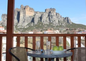 Hotel Famissi