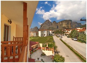 Hotel Famissi