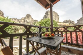 Meteora Heaven And Earth