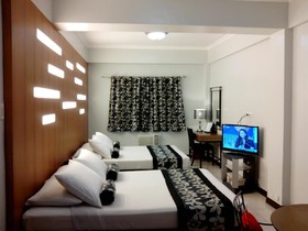 Jupiter Suites