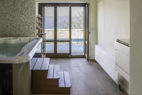 Dionysos Luxury Villa