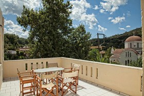 Villa Klados