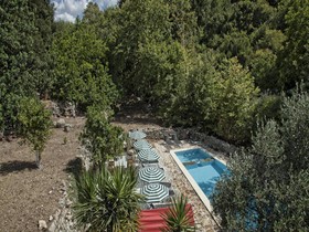 Villa Klados