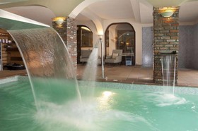Kazarma Lake Resort & Spa