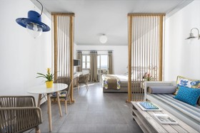Calderas Dolphin Suites