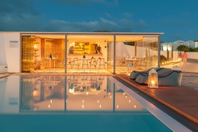 Calderas Dolphin Suites