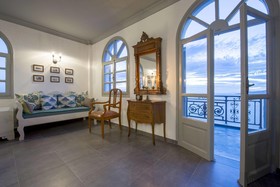 Calderas Dolphin Suites