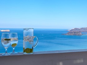 Grand View Hotel