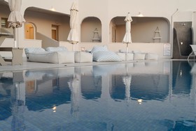 Grand View Hotel