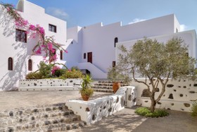Vedema, a Luxury Collection Resort, Santorini
