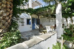 Golden Beach Hotel & Apartments