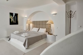 Grace Villa Master House