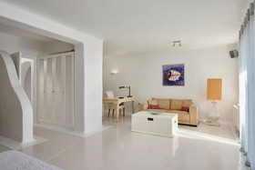 Grace Villa Master House