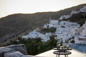 House G Kardiani Tinos