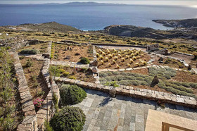 Tinos Sky House