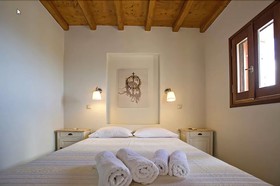 Tinos Sky House