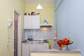 Irini Apartments & Studios