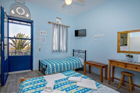 Irini Apartments & Studios