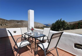 Glafki Studios & Suites