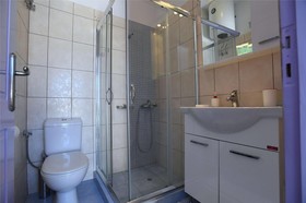 Glafki Studios & Suites