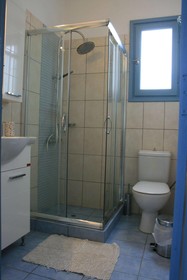 Glafki Studios & Suites