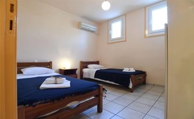 Glafki Studios & Suites