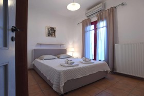 Glafki Studios & Suites